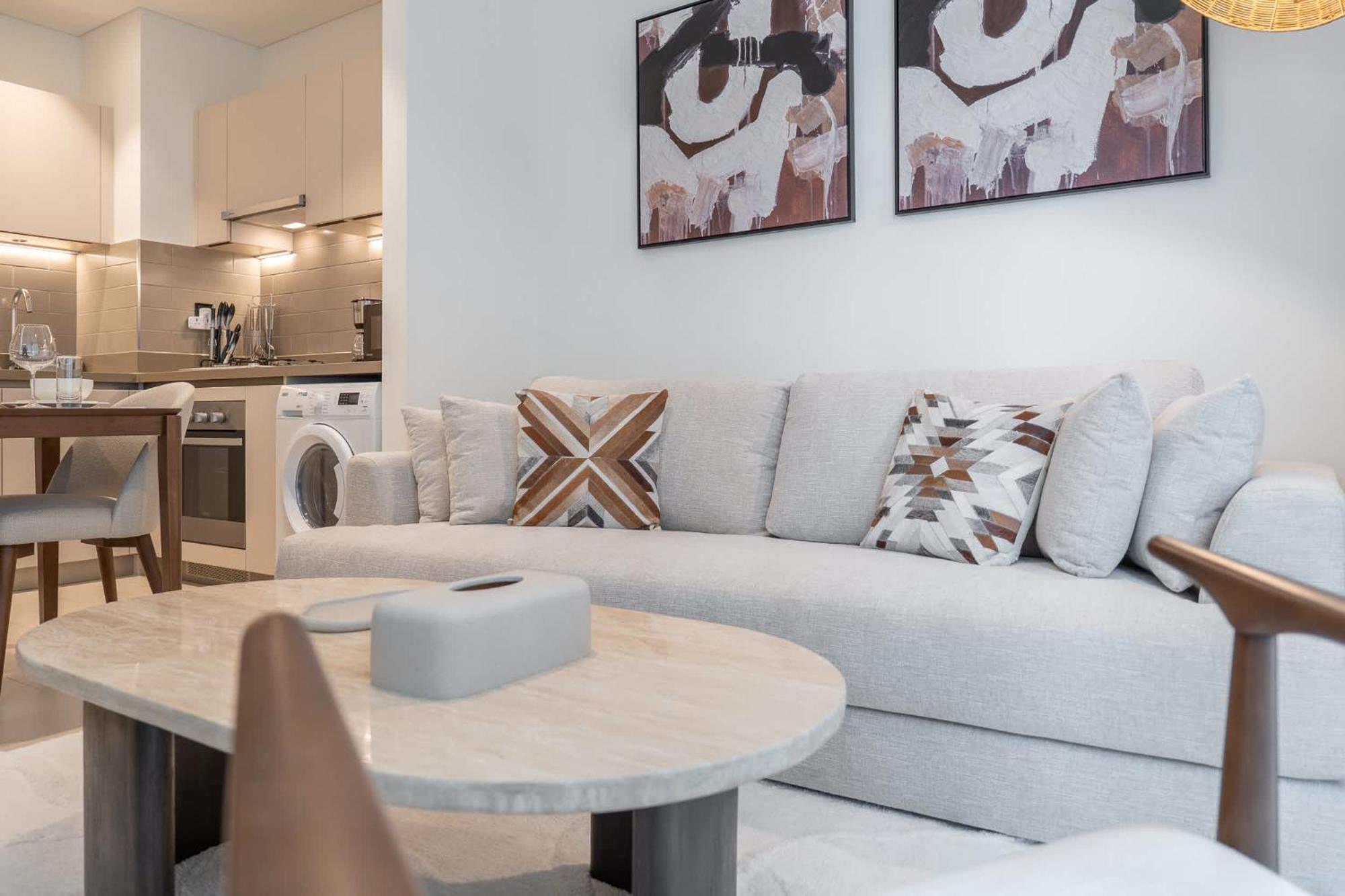 Apartment Incredible 1 Bedroom That Sleeps 2 In Sobha Creek Vistas *
