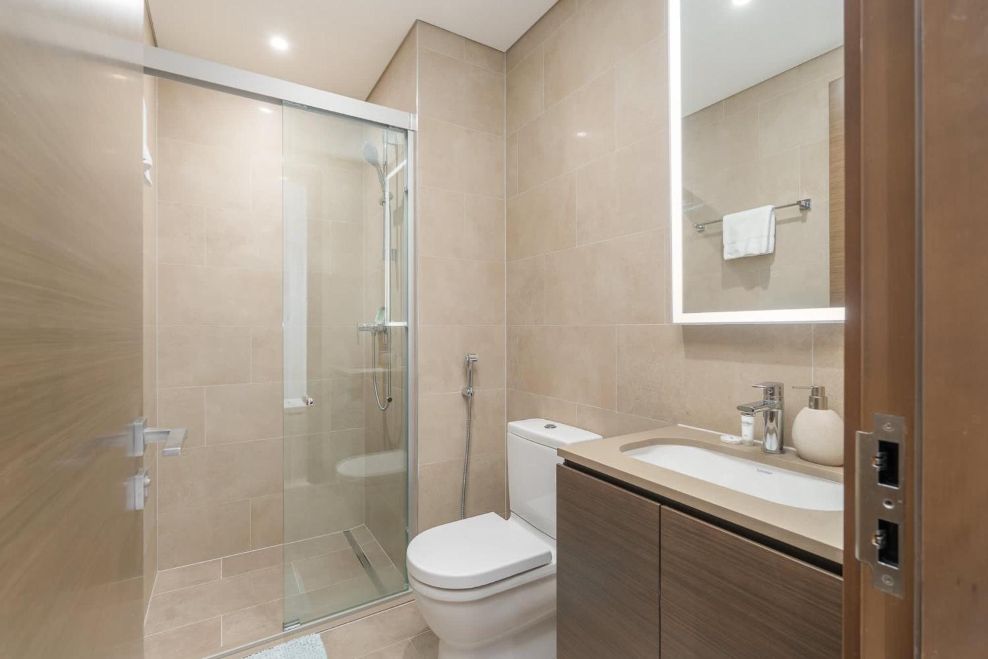 Apartment Incredible 1 Bedroom That Sleeps 2 In Sobha Creek Vistas Dubai